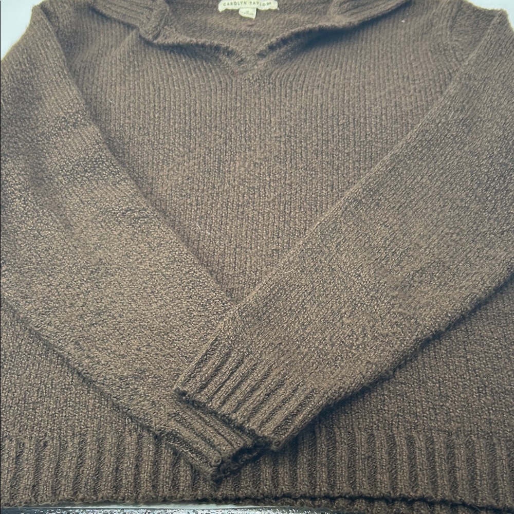Carolyn Taylor women’s V-Neck Sweater - Rich Brown - Picture 6 of 16